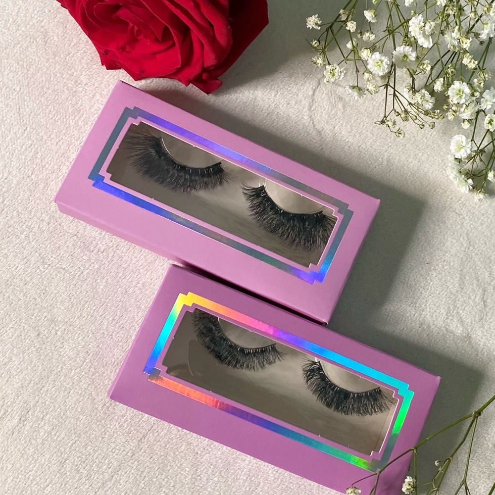Custom Strip Lashes - Picture 13 of 15